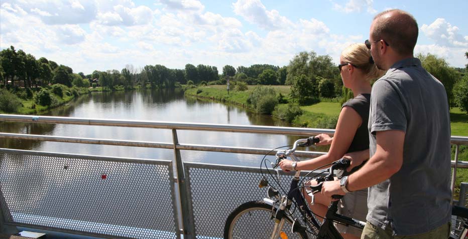 Schifffahrt + Radtouren